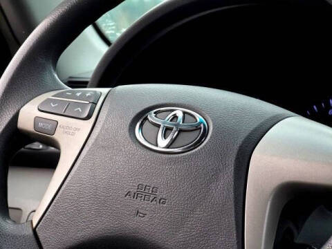 2011 Toyota Camry LE