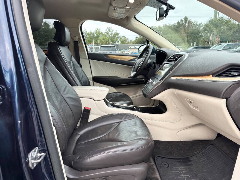 2016 Lincoln MKC Select