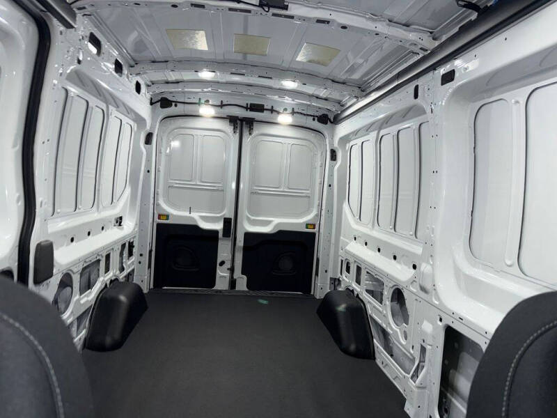 2026 Ford Transit 250