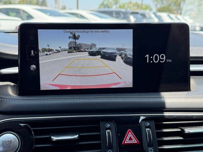 2022 Genesis G70