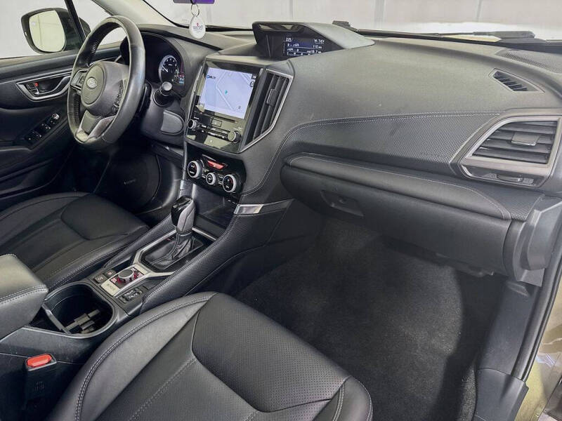 2022 Subaru Forester Touring