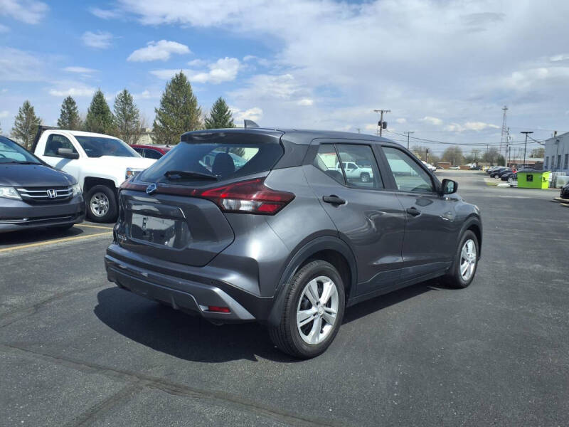 2021 Nissan Kicks S