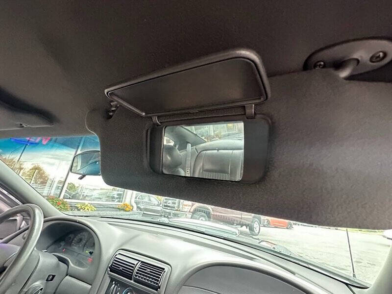 2001 Ford Mustang Bullitt