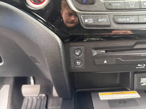 2022 Honda Pilot Black Edition