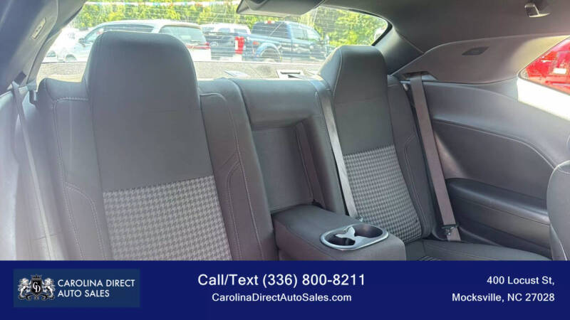 2019 Dodge Challenger SXT