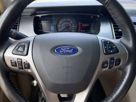 2018 Ford Taurus SEL