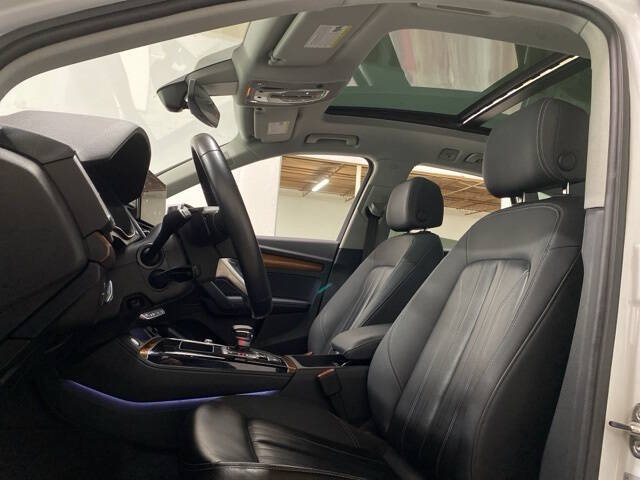 2023 Audi Q5 quattro Premium Plus 40 TFSI