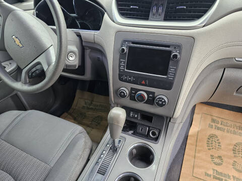 2017 Chevrolet Traverse LS