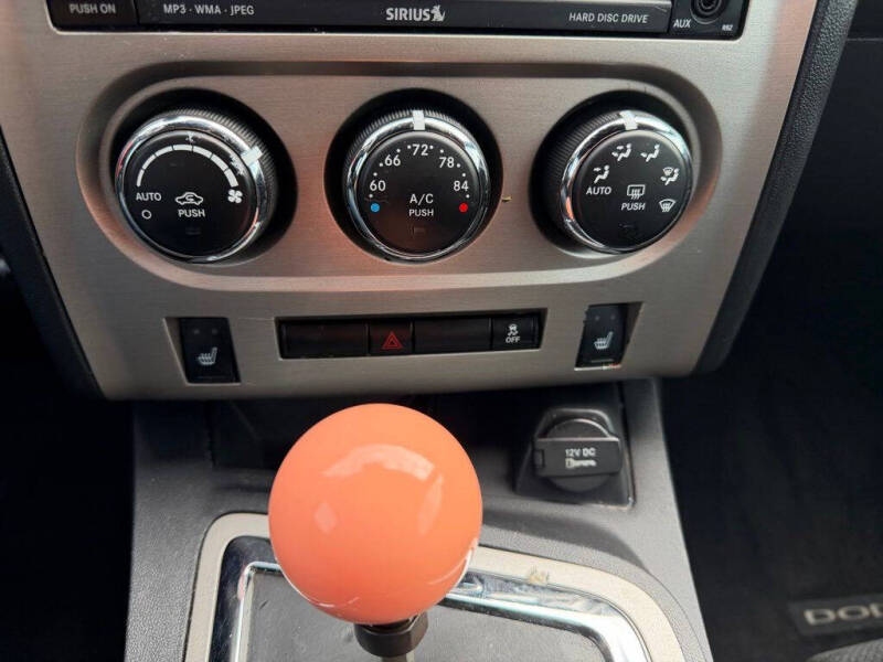 2011 Dodge Challenger SRT8 392