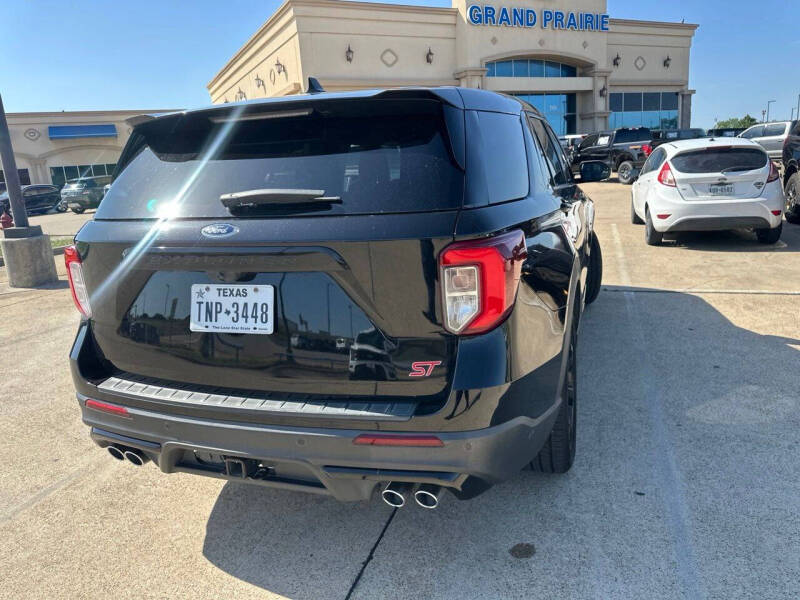 2021 Ford Explorer ST