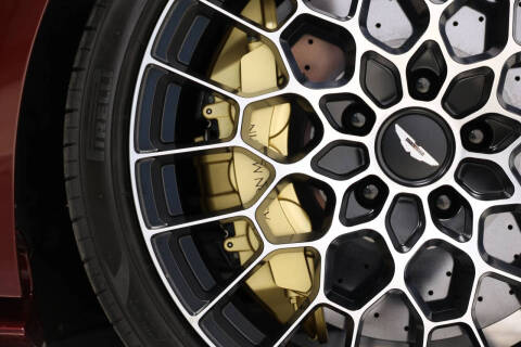 2023 Aston Martin DBS