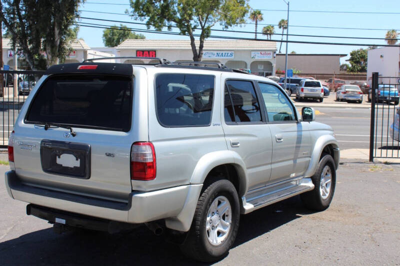 2000 Toyota 4Runner SR5