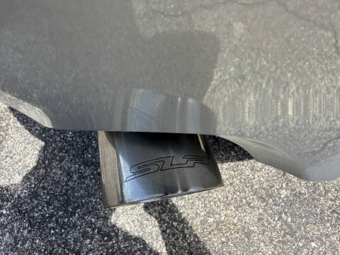 2004 Ford Mustang GT Deluxe