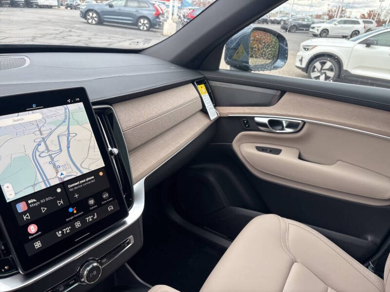 2026 Volvo XC90 B6 Plus 7P