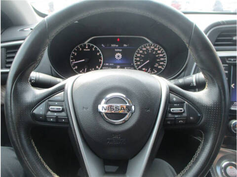 2017 Nissan Maxima Platinum