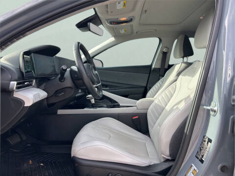 2023 Hyundai Elantra Hybrid Limited