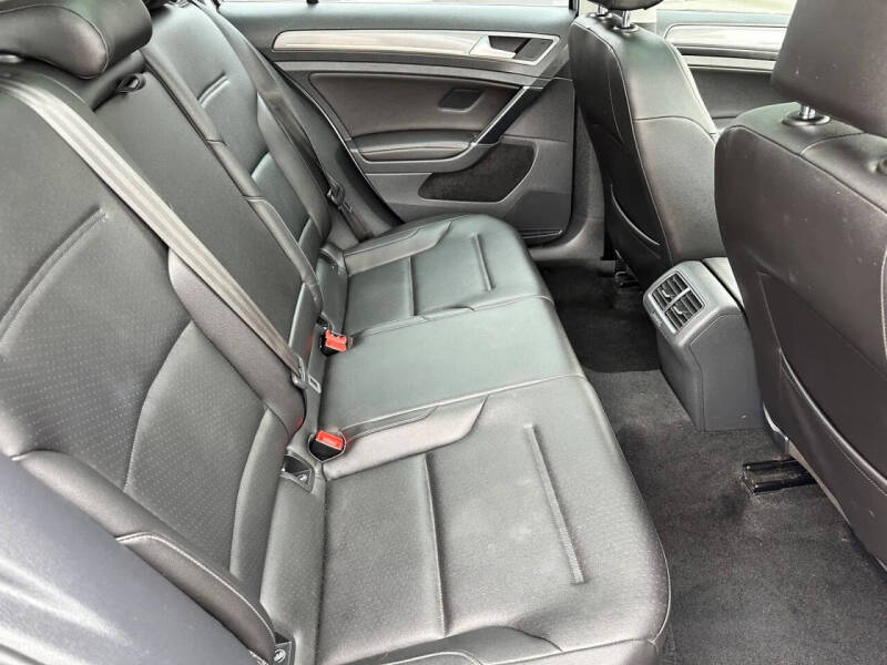 2017 Volkswagen Golf Alltrack