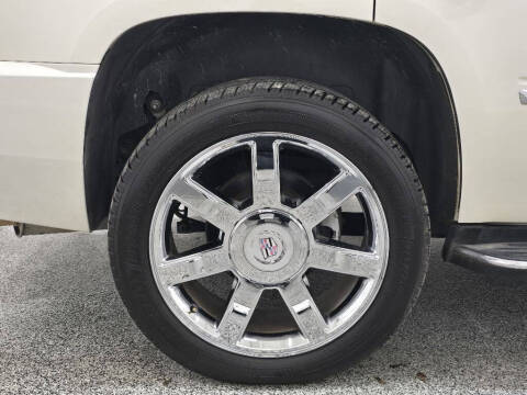 2013 Cadillac Escalade Luxury