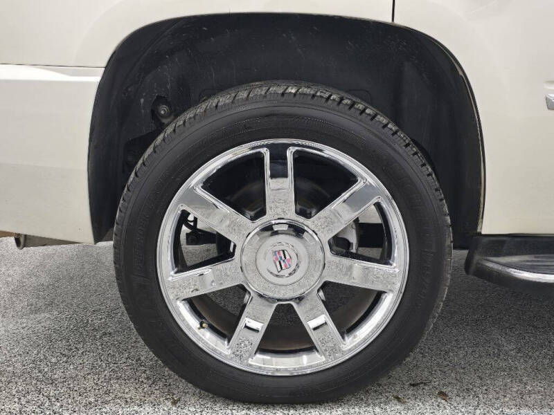 2013 Cadillac Escalade Luxury