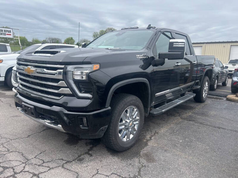 Used 2024 Chevrolet Silverado 2500HD High Country with VIN 1GC4YREY9RF268018 for sale in Cape Girardeau, MO