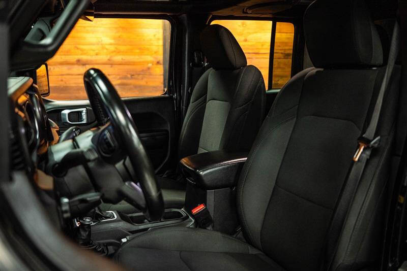 2021 Jeep Gladiator Willys