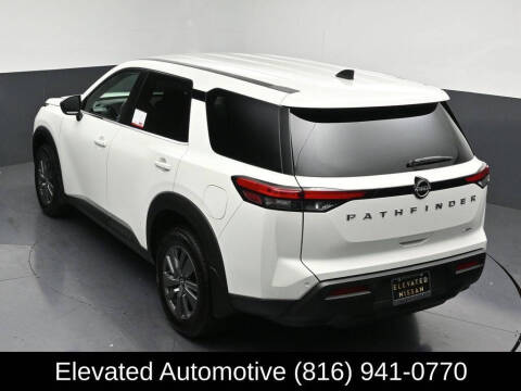 2024 Nissan Pathfinder S