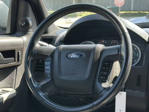 2011 Ford Escape XLT