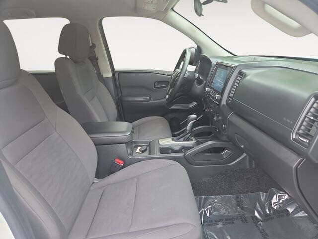 2024 Nissan Frontier S