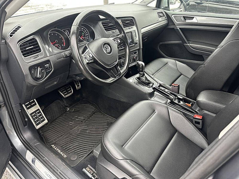 2017 Volkswagen Golf Alltrack