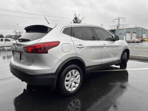2018 Nissan Rogue Sport S