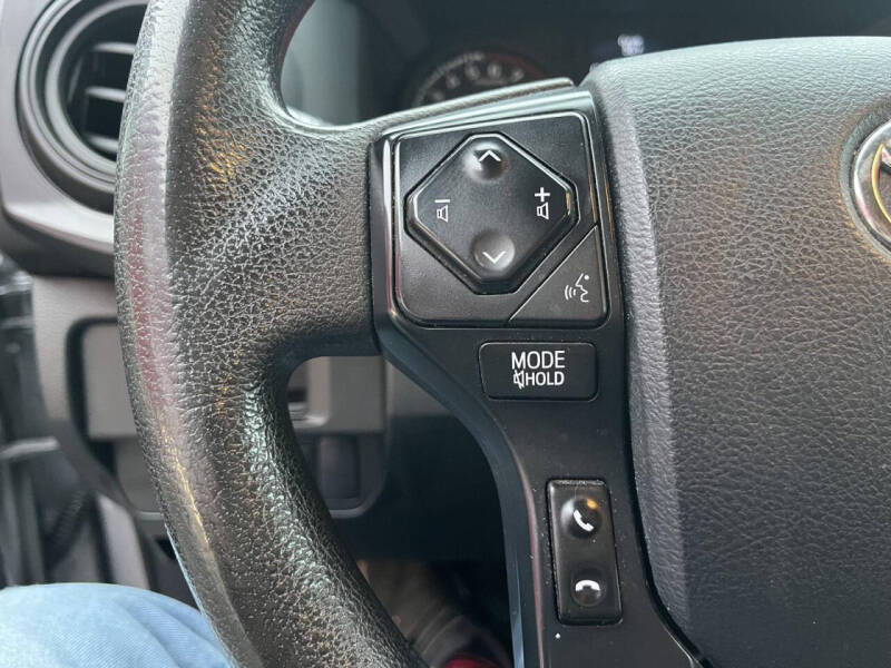 2019 Toyota Tacoma SR