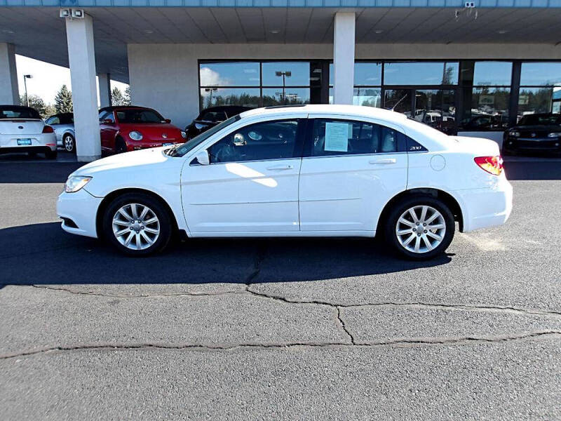 2011 Chrysler 200 Touring