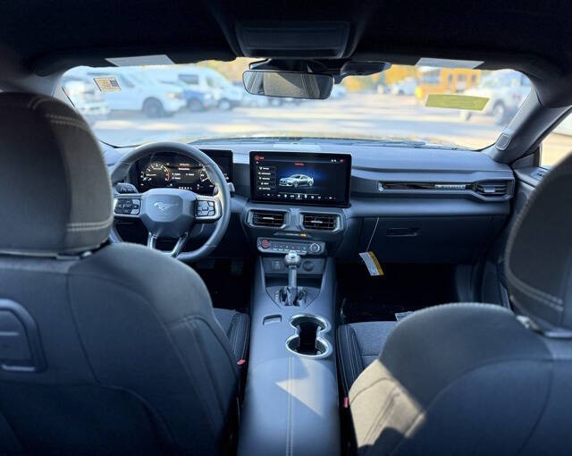 2025 Ford Mustang EcoBoost