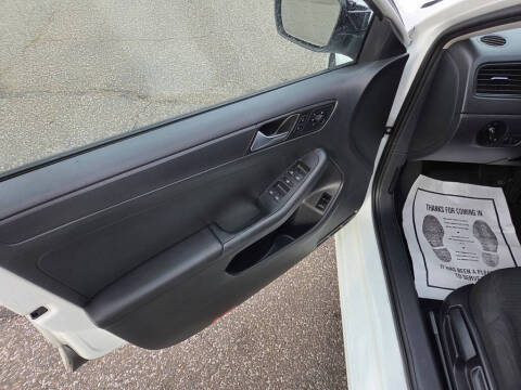 2015 Volkswagen Jetta