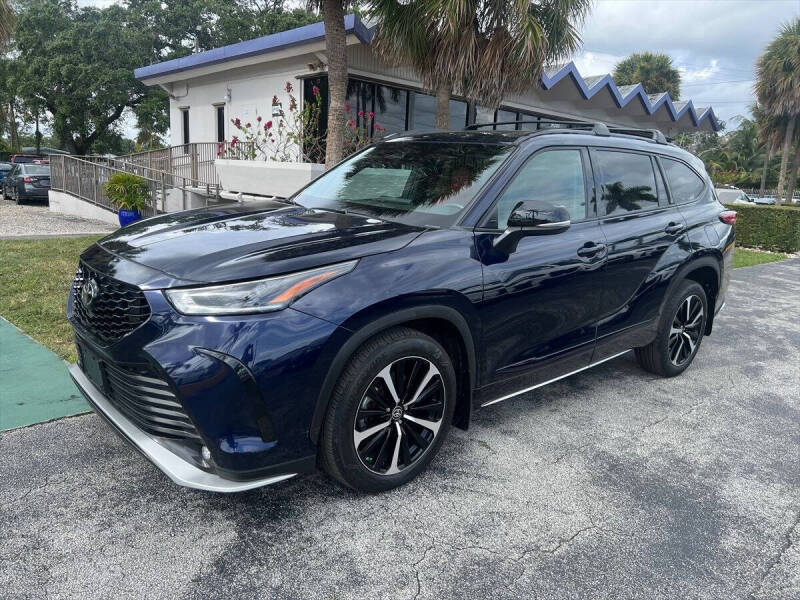 2022 Toyota Highlander XSE