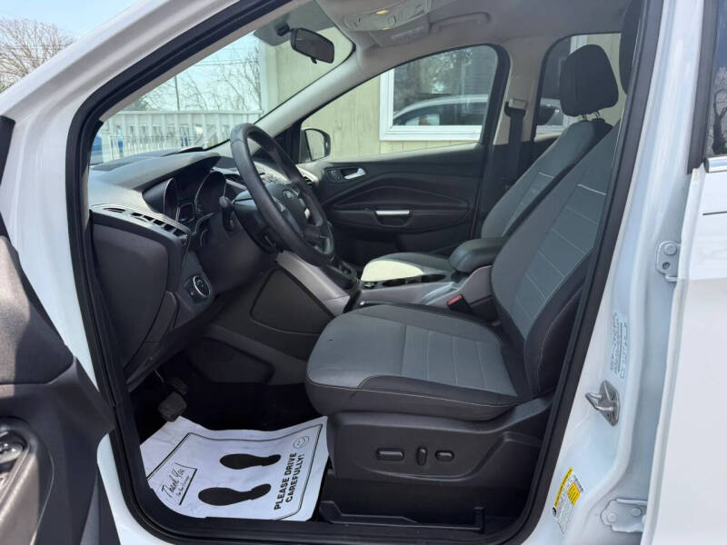 2015 Ford Escape SE
