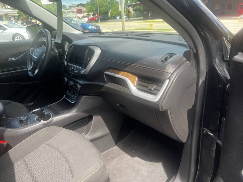 2020 GMC Terrain SLE