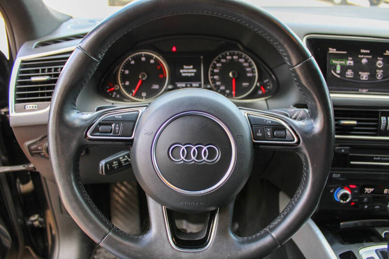 2017 Audi Q5 2.0T quattro Premium Plus