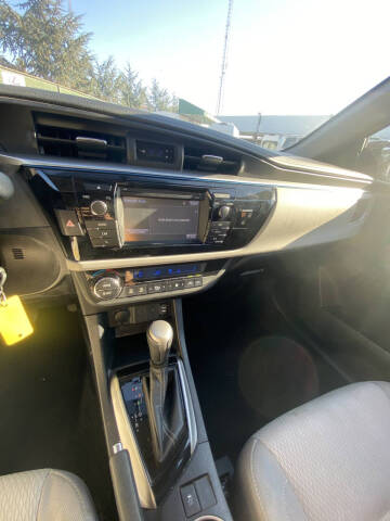 2014 Toyota Corolla LE