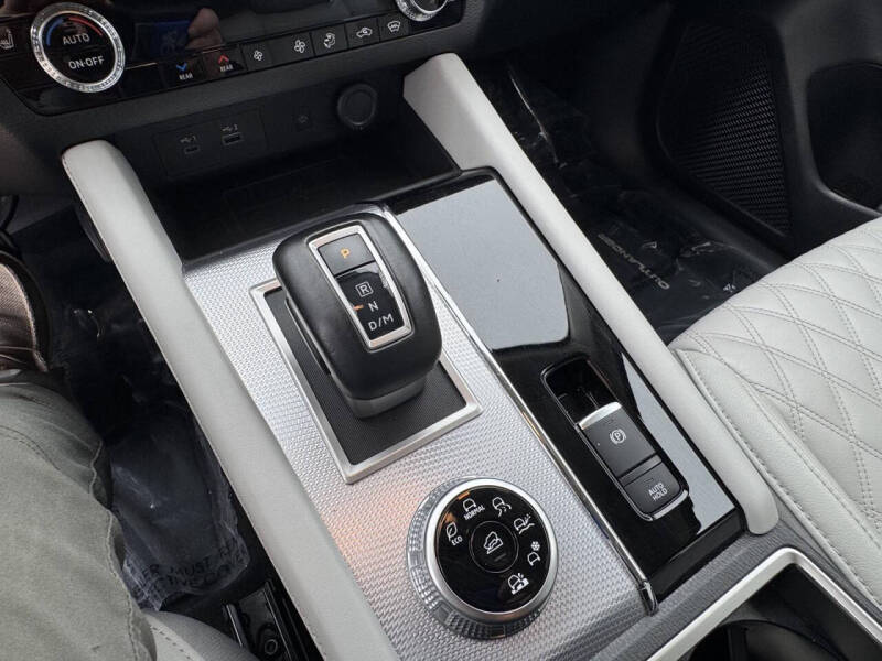 2024 Mitsubishi Outlander SEL