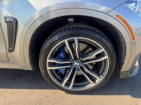 2015 BMW X6 M