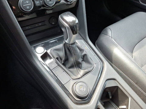 2022 Volkswagen Taos SEL 4Motion