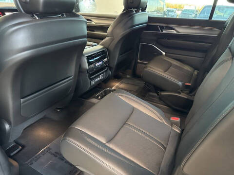 2025 Jeep Wagoneer Series II