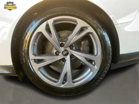 2022 Audi e-tron GT quattro Premium Plus