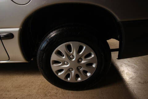 2000 Plymouth Voyager