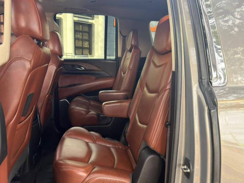 2017 Cadillac Escalade ESV Premium Luxury