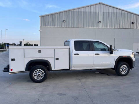 2025 GMC Sierra 2500HD Pro