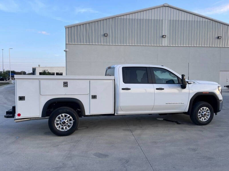 2025 GMC Sierra 2500HD Pro