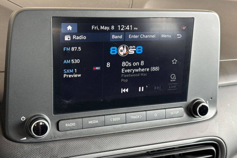 2022 Hyundai Kona SEL