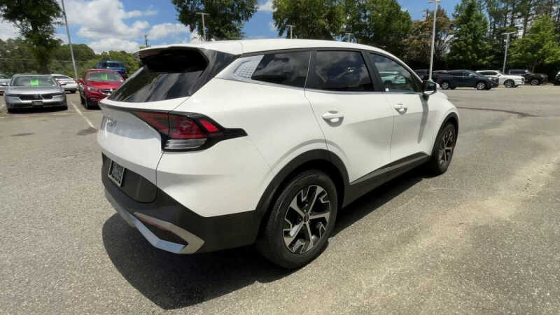 2023 Kia Sportage EX